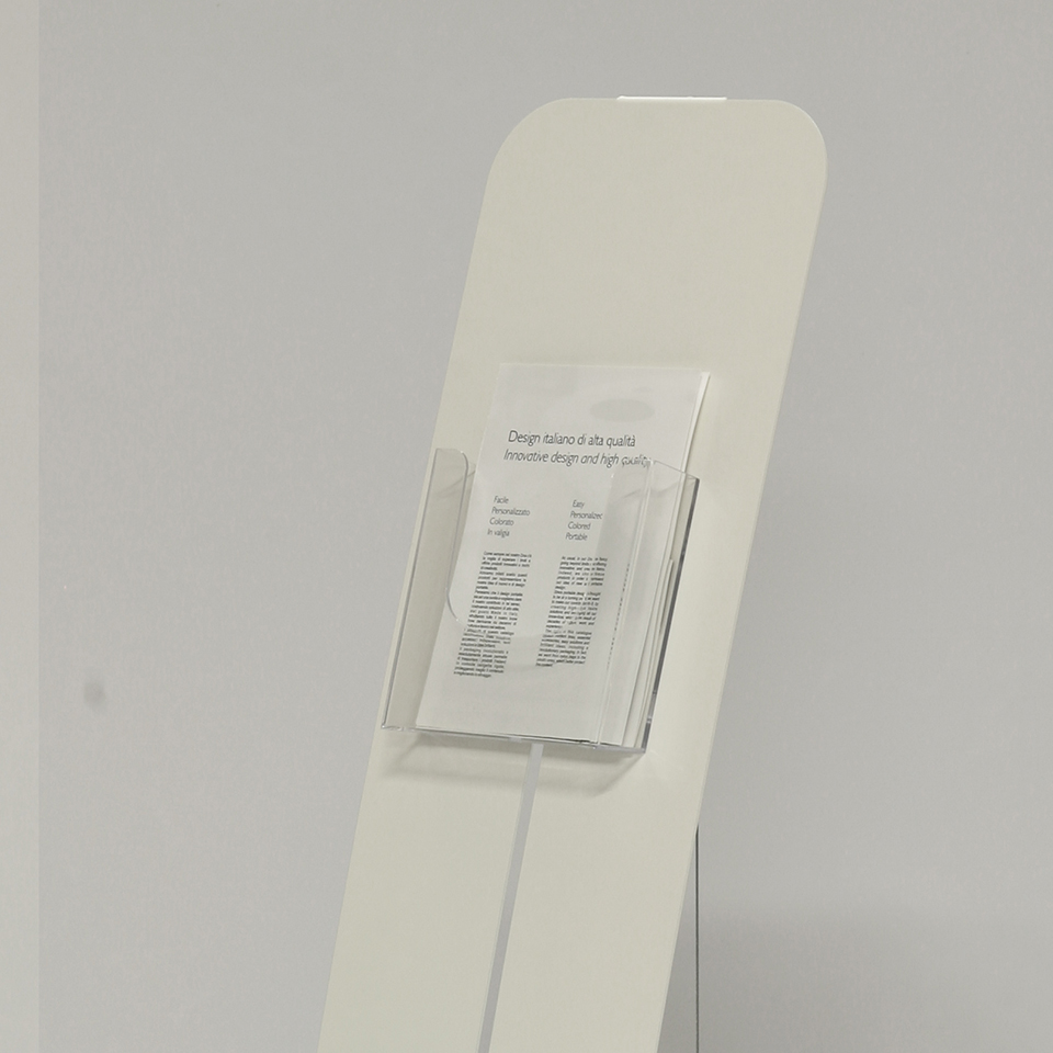 acc-espositore-tascaA5 portacataloghi