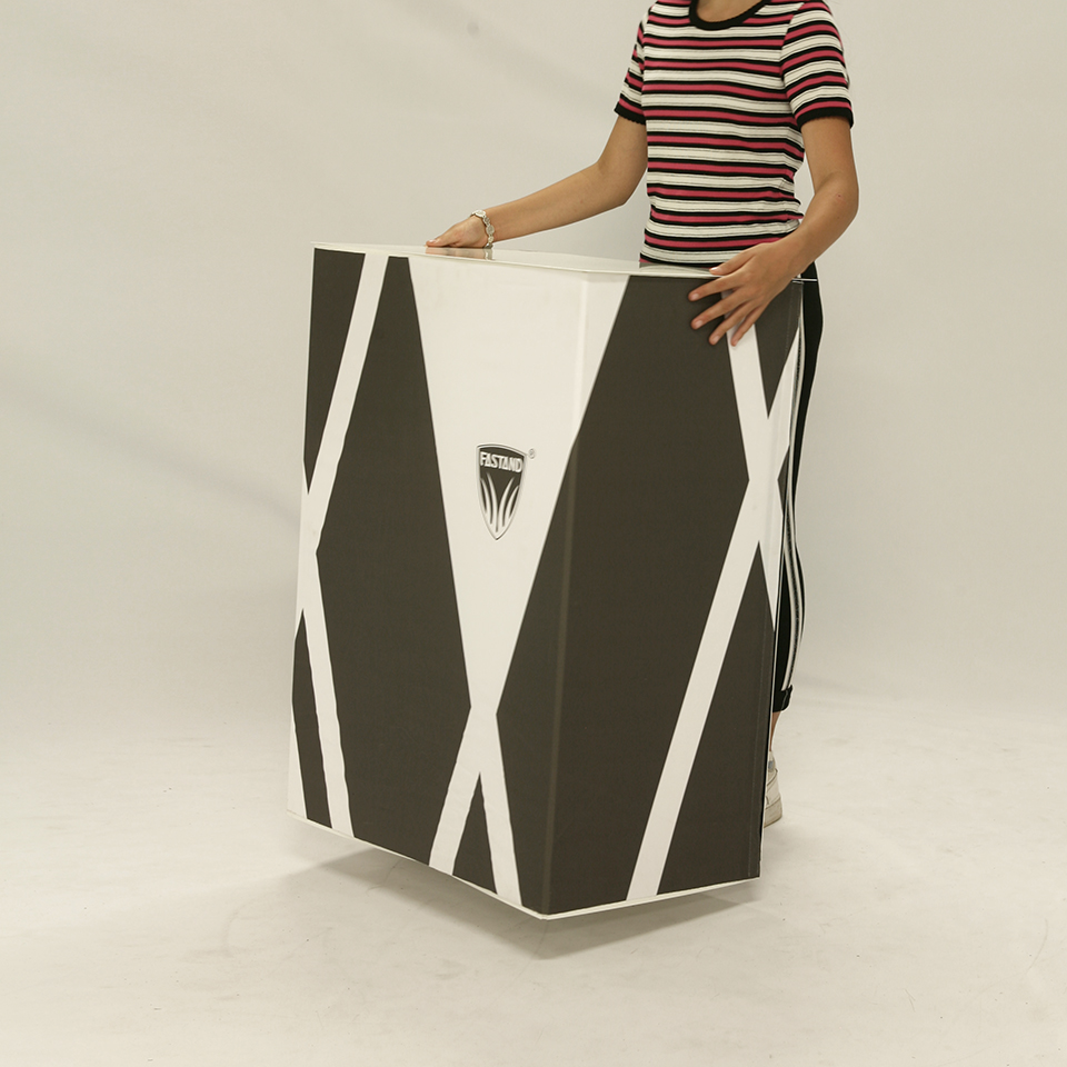 banchetto-leggero-portatile banchetto ad apertura rapida leggerezza