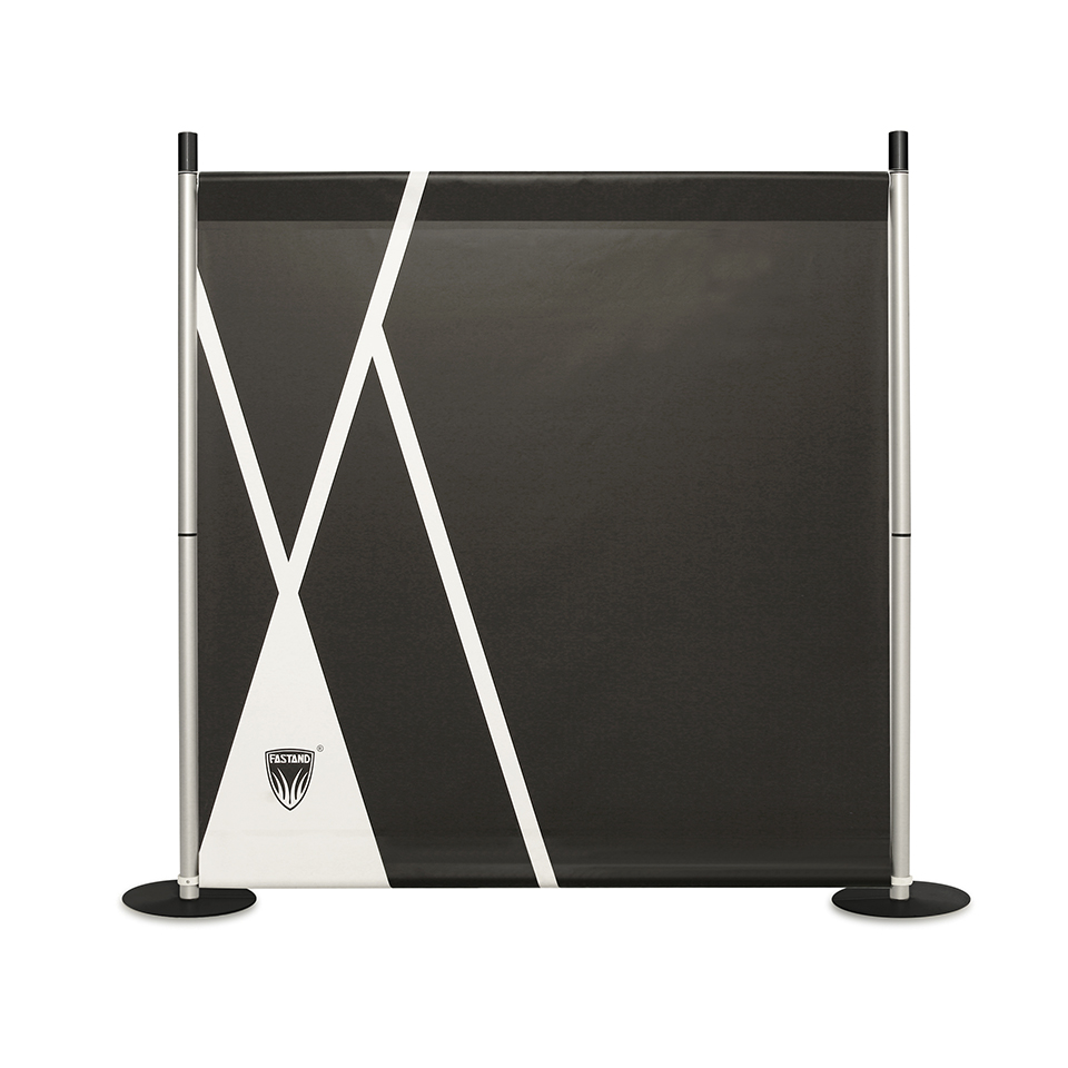 lineo-frontale-nero-web fondale stand nero