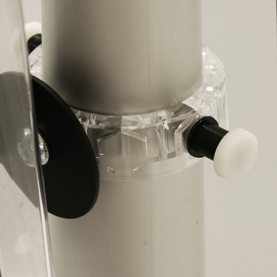 particolare di fissaggio espositore banner display