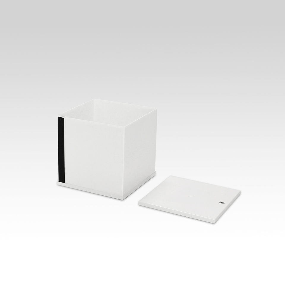 cubo-pouf-montaggio pouf grafico